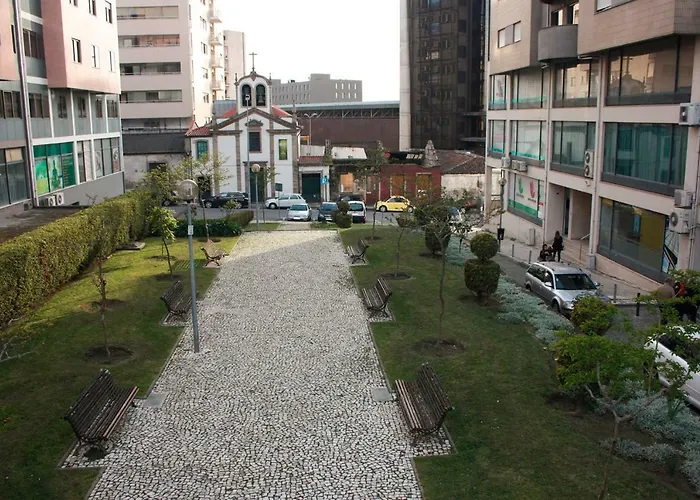 Arco Da Porta Nova *